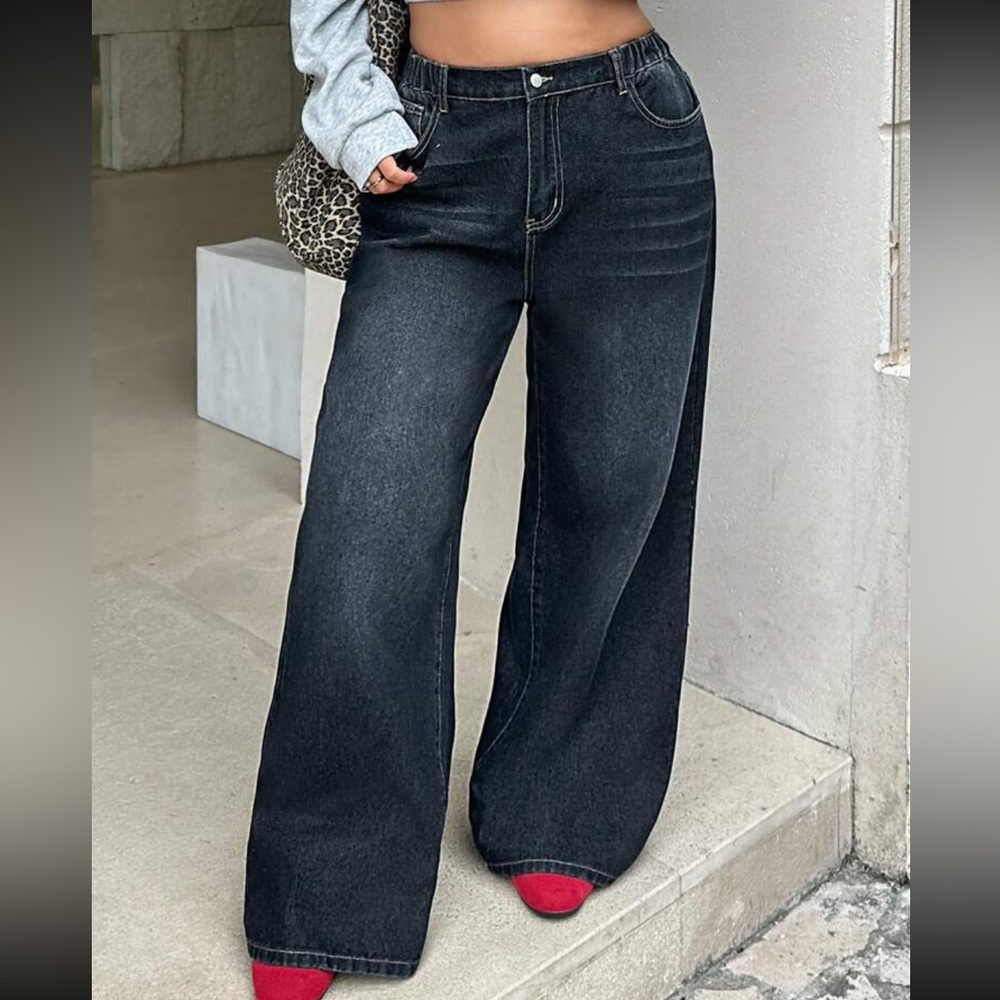 Casual loose jeans 
Size 4x (20)
Brand new!